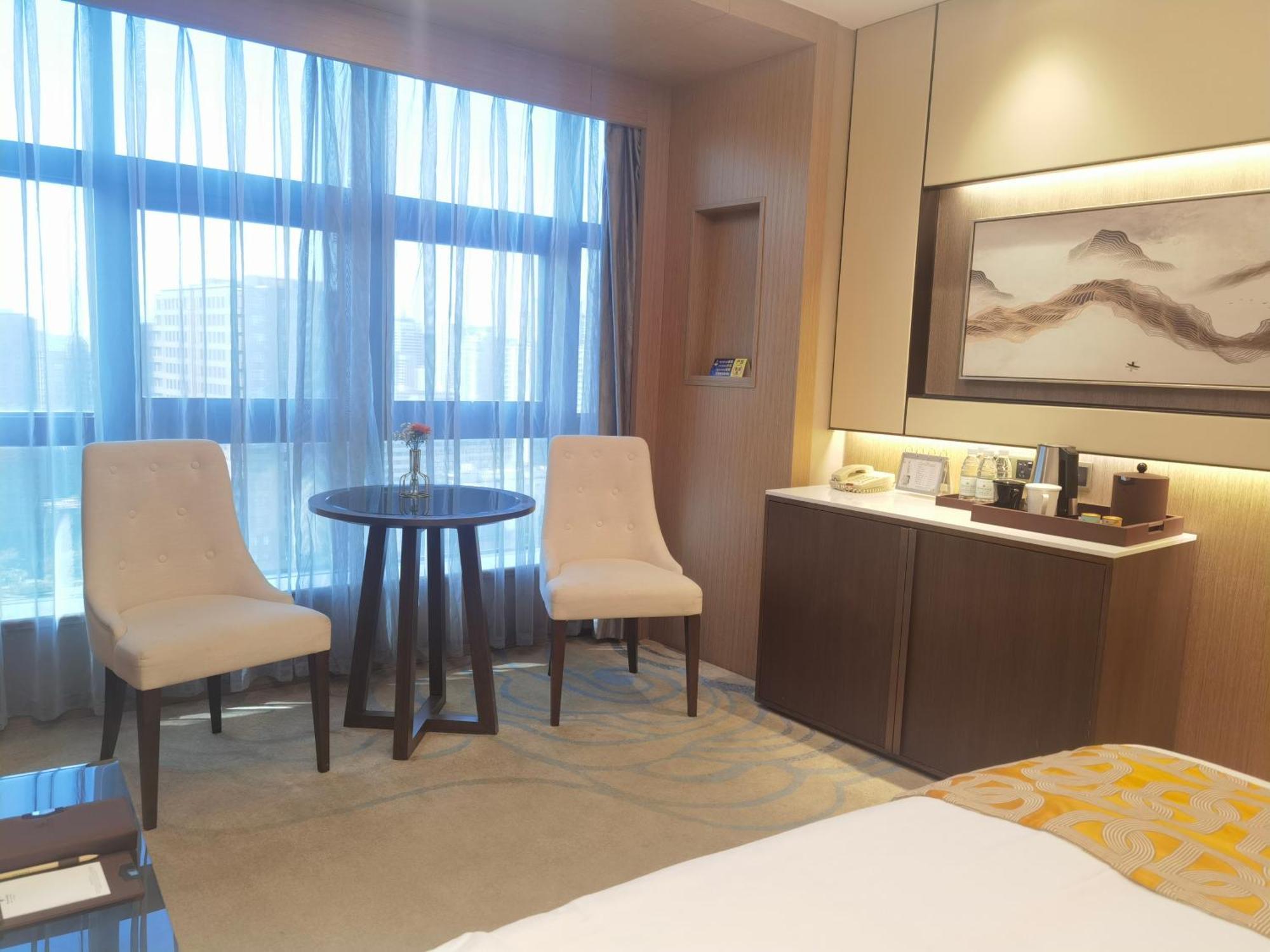 Jin Jiang Pine City Hotel Shanghai Eksteriør billede
