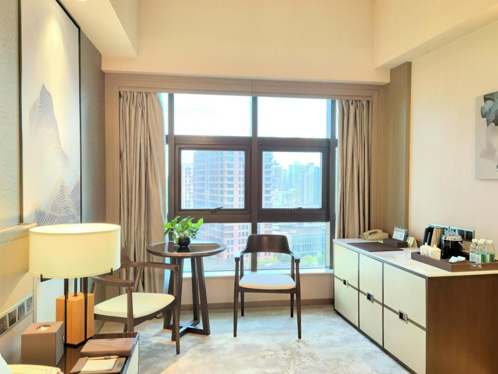 Jin Jiang Pine City Hotel Shanghai Eksteriør billede