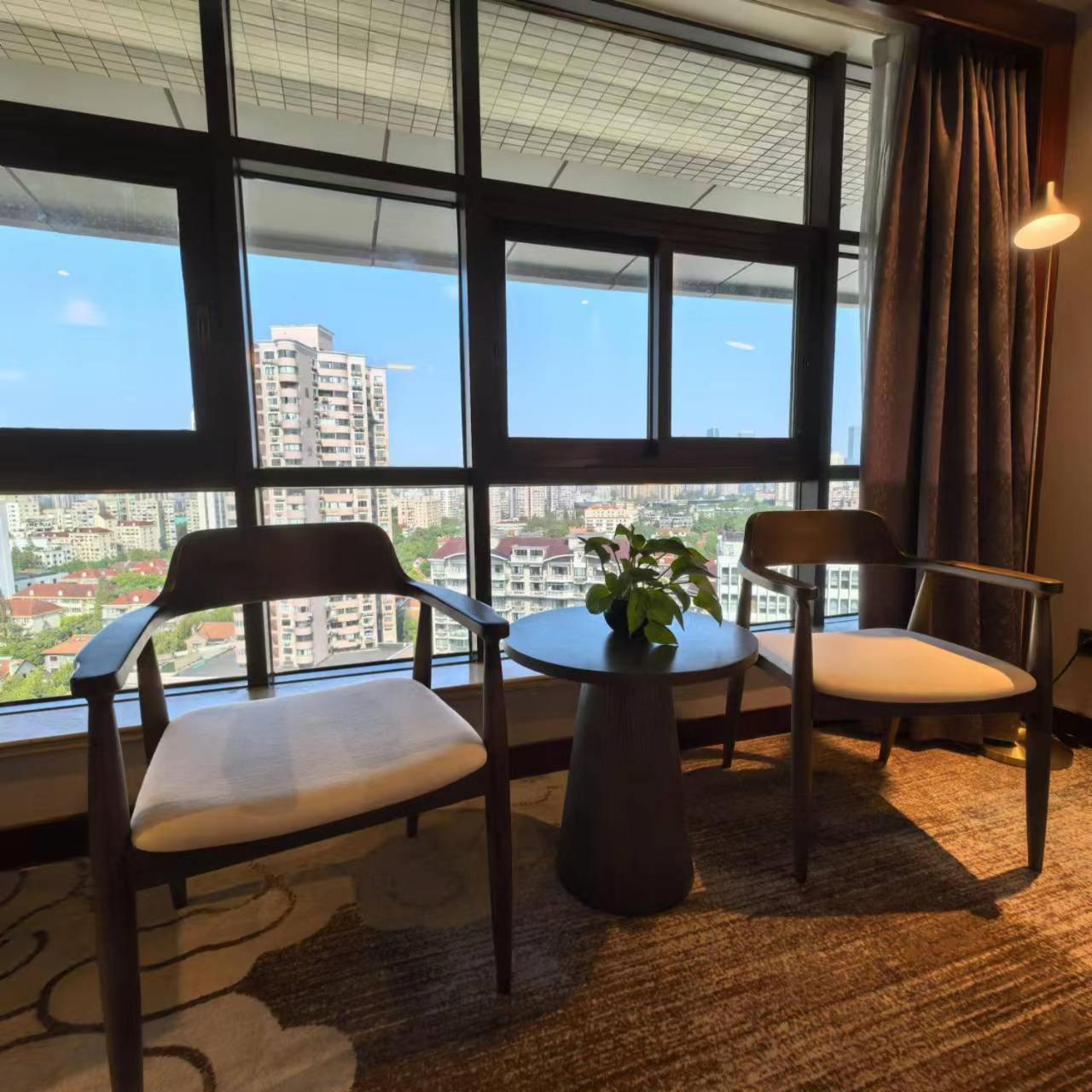 Jin Jiang Pine City Hotel Shanghai Eksteriør billede